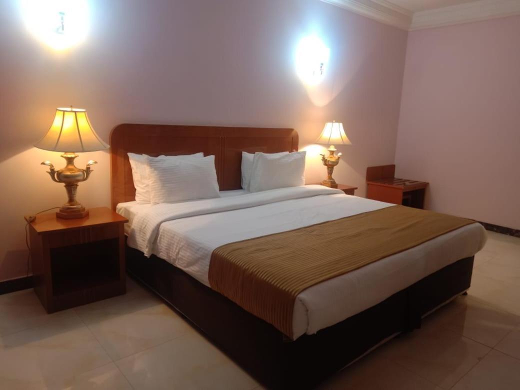 Al Massa Hotel Al Ain Exterior photo